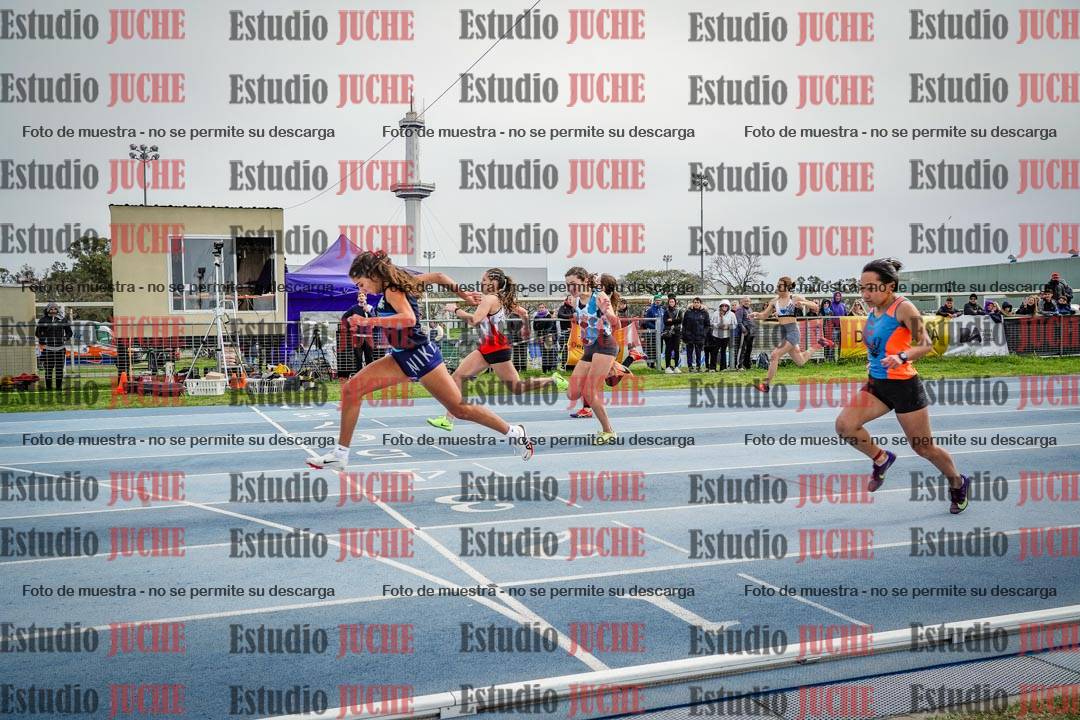 Fotos de los 100 m llanos de mujeres - U17 (FINAL)