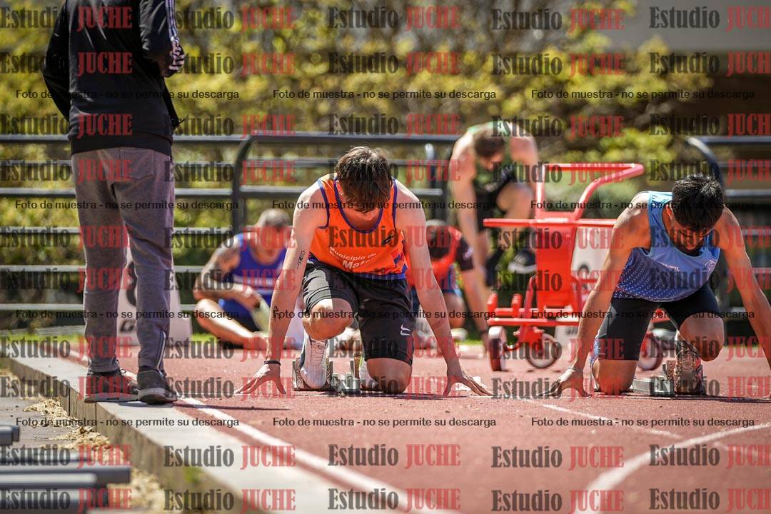 Fotos de los 100 m llanos de varones
