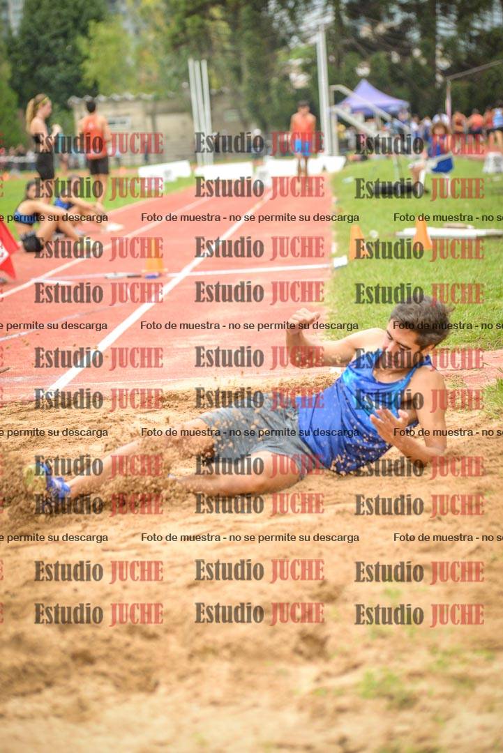 Fotos del salto triple - tabla de 8 y 10