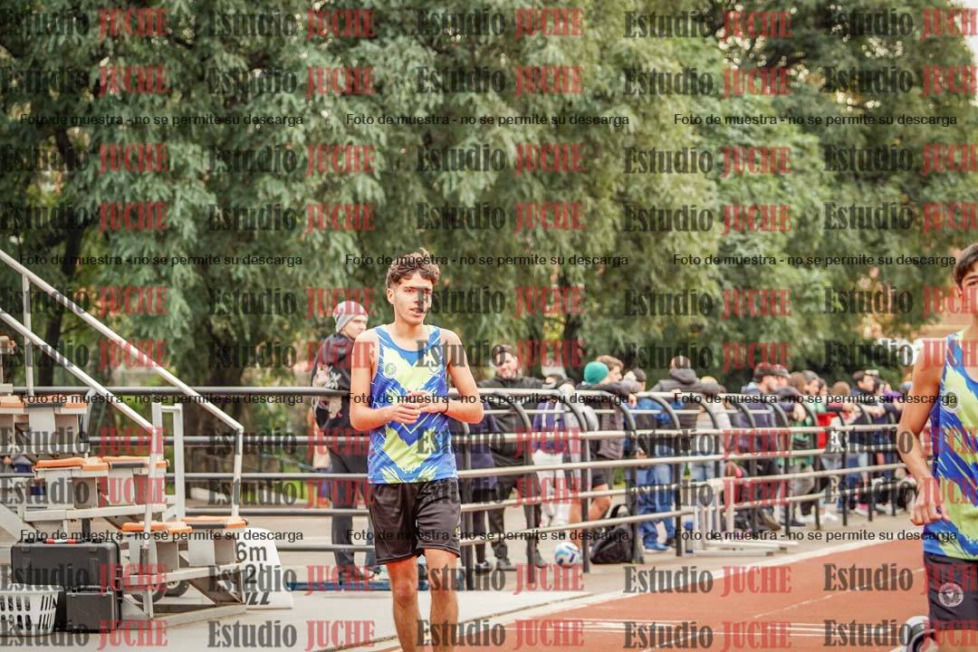 Fotos de los 200 m llanos de varones