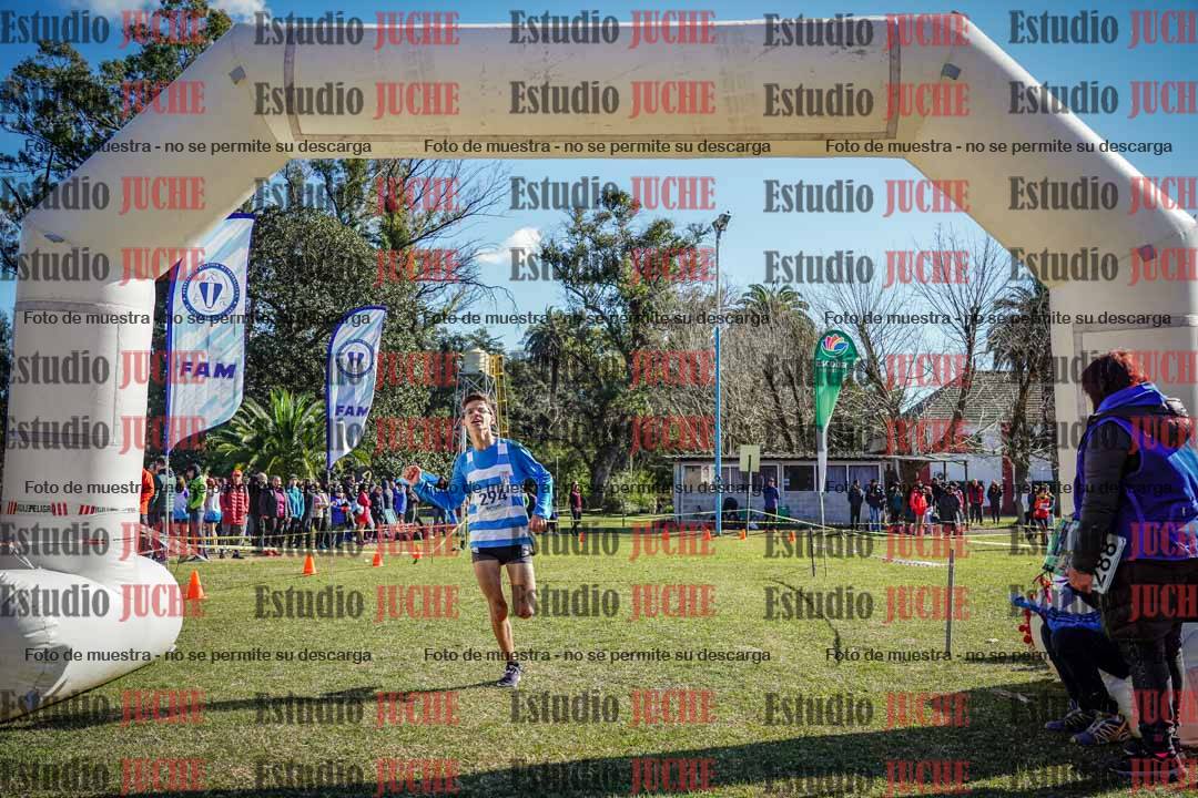 Fotos de la llegada del cross de 3000 m