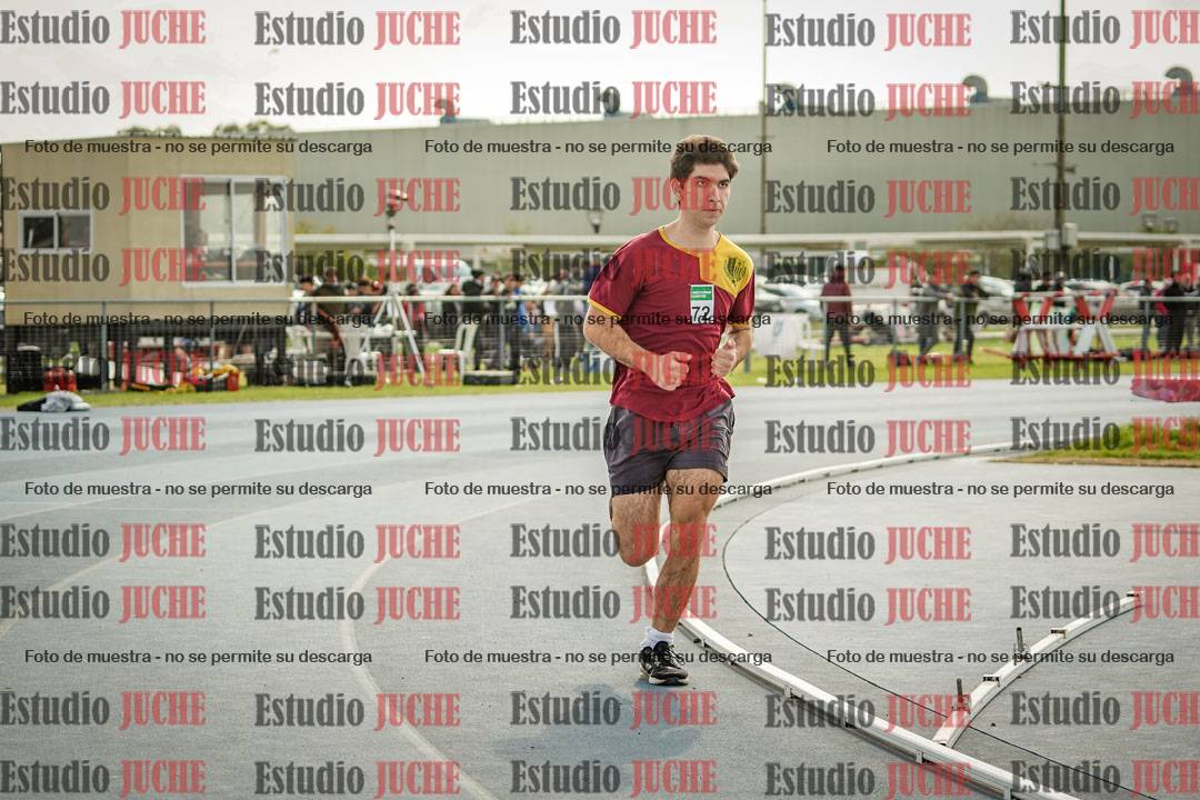 Fotos de los 800 m llanos de varones