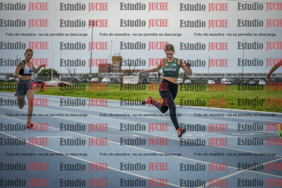 Fotos de los 100 m llanos de mujeres - U17 (FINAL)