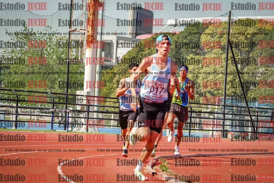 Fotos de los 1500 m llanos de varones