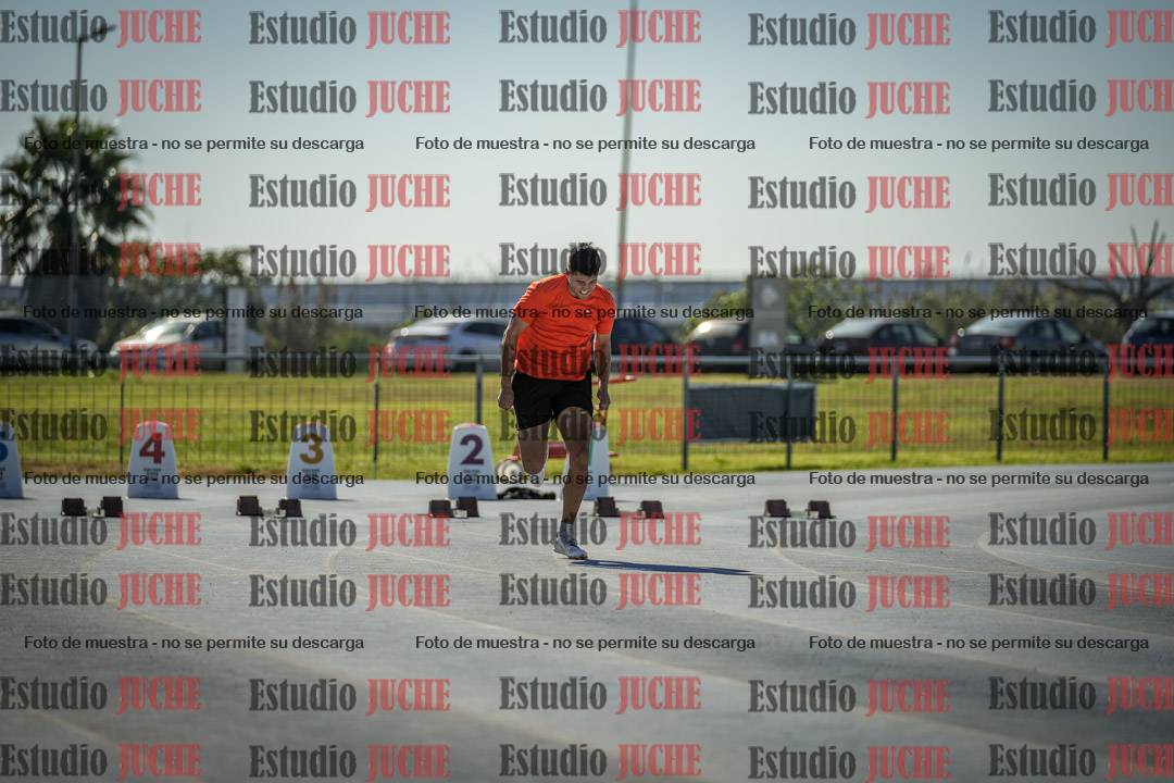 Fotos de los 100 m llanos de varones - decatlón 1