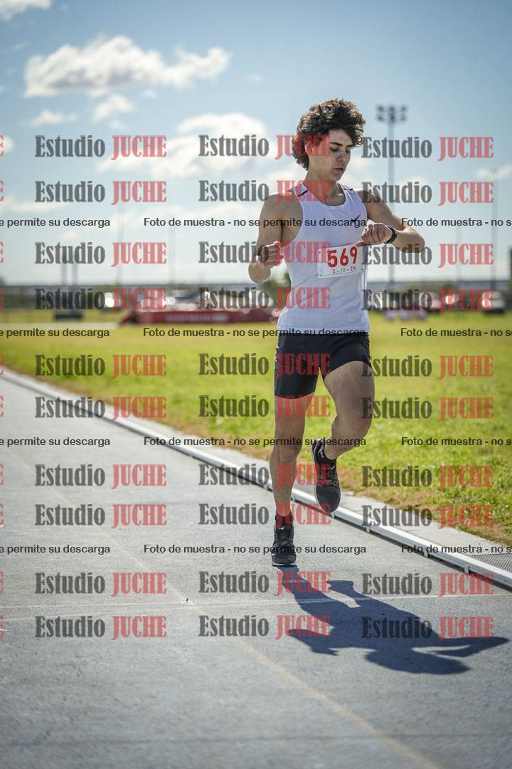 Fotos de los 800 m llanos de varones