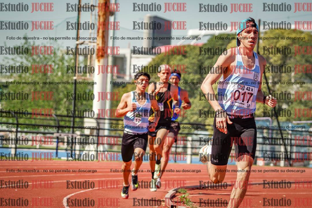 Fotos de los 1500 m llanos de varones