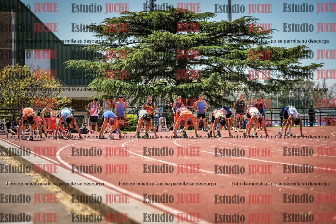 Fotos de los 100 m llanos de varones