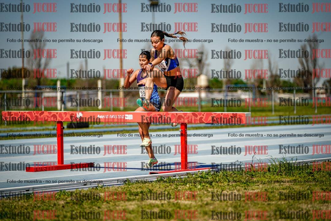 Fotos de los 2000 m con obstáculos de mujeres