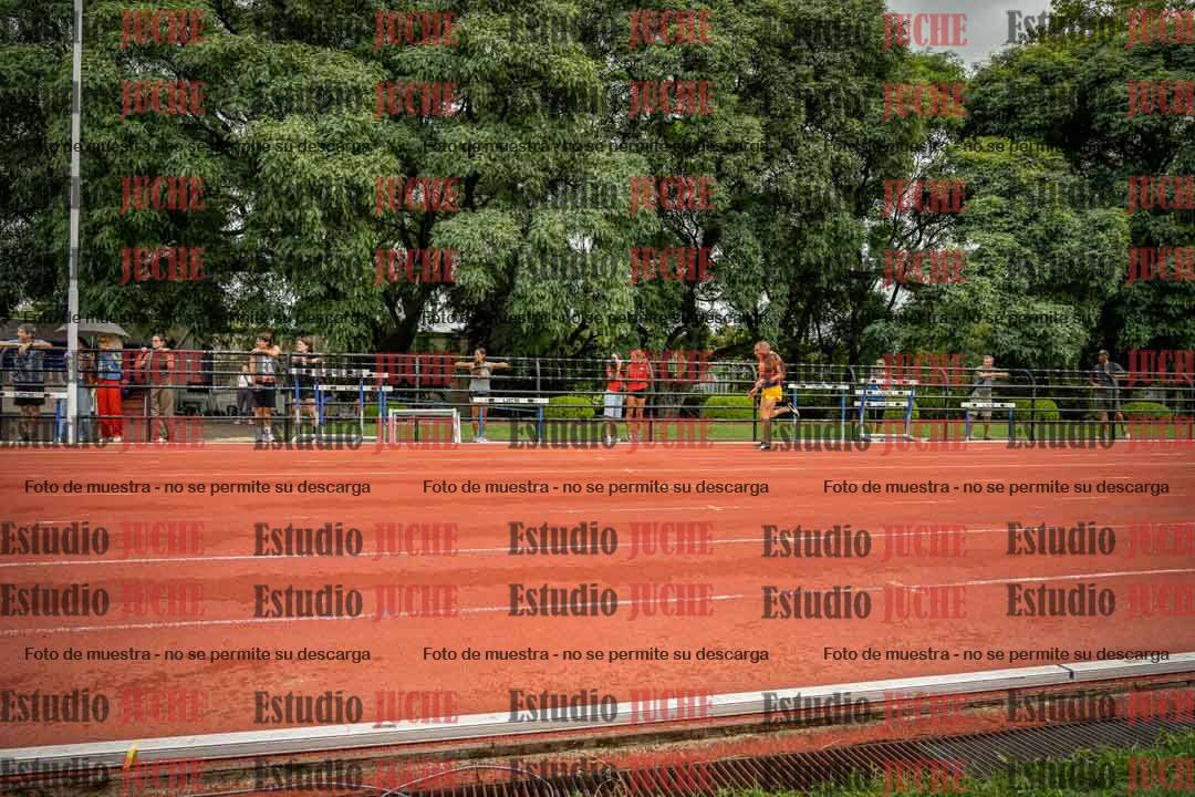 Fotos de los 100 m llanos de varones