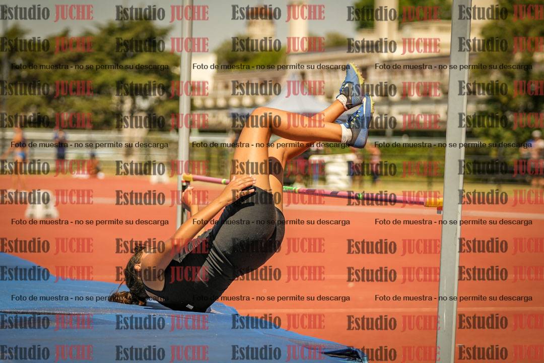 Fotos del salto en alto de mujeres