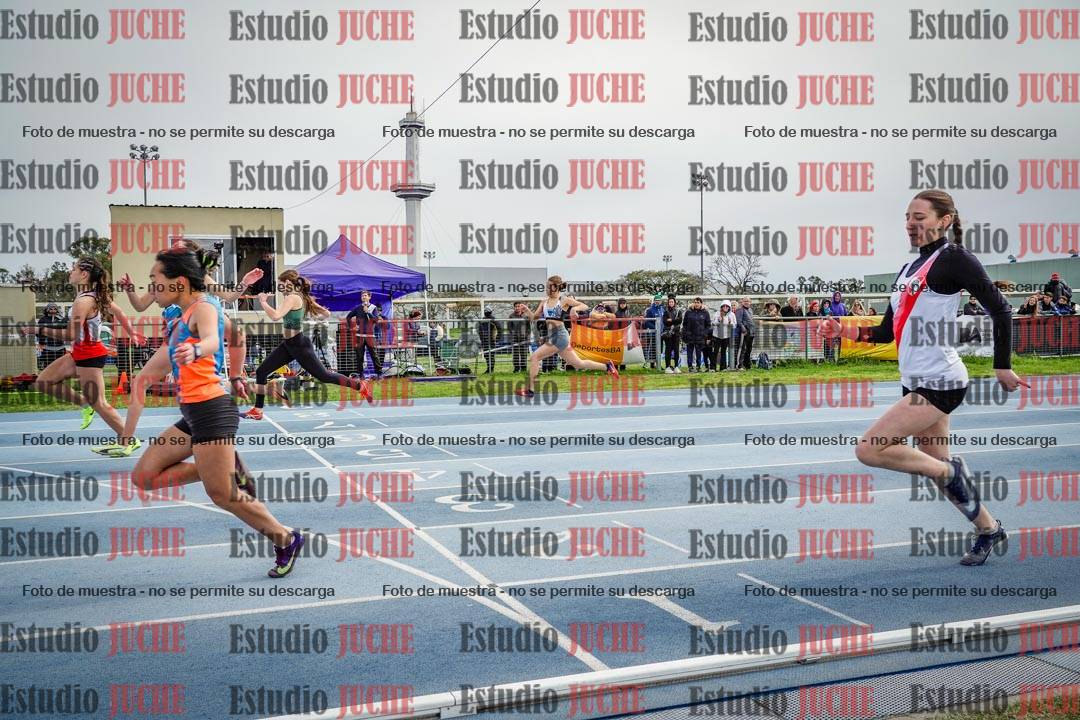 Fotos de los 100 m llanos de mujeres - U17 (FINAL)