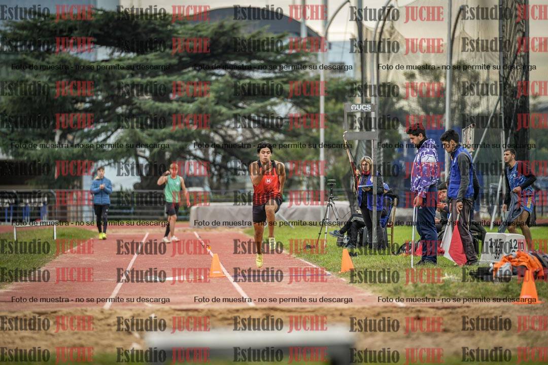 Fotos del salto triple de varones