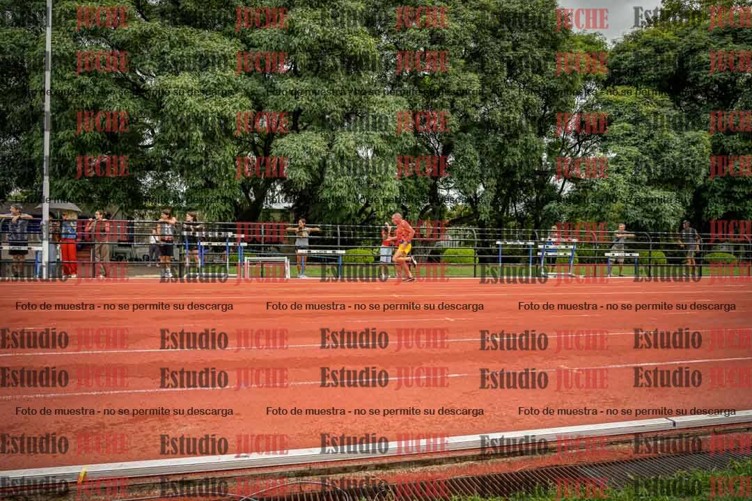 Fotos de los 100 m llanos de varones