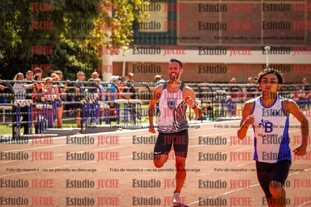 Fotos de los 400 m llanos de varones