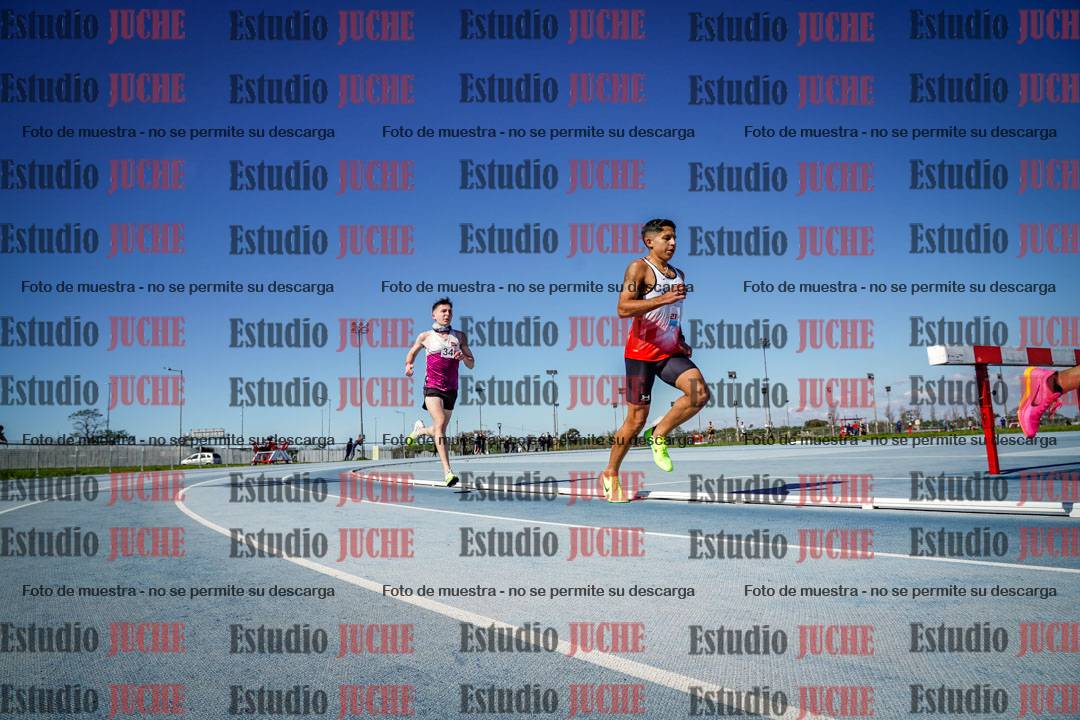 Fotos de los 5000 m llanos de mujeres y varones