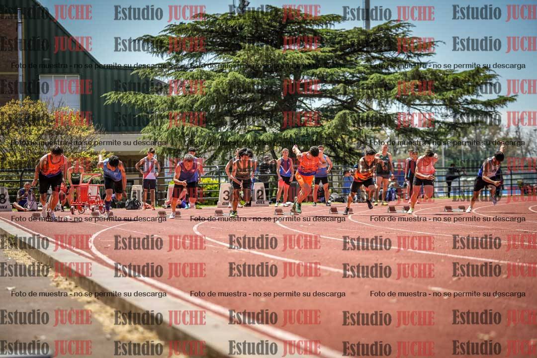 Fotos de los 100 m llanos de varones
