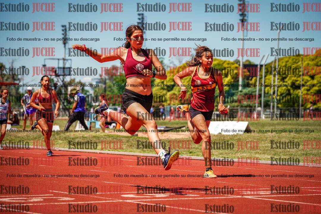 Fotos de los 150 m llanos de mujeres