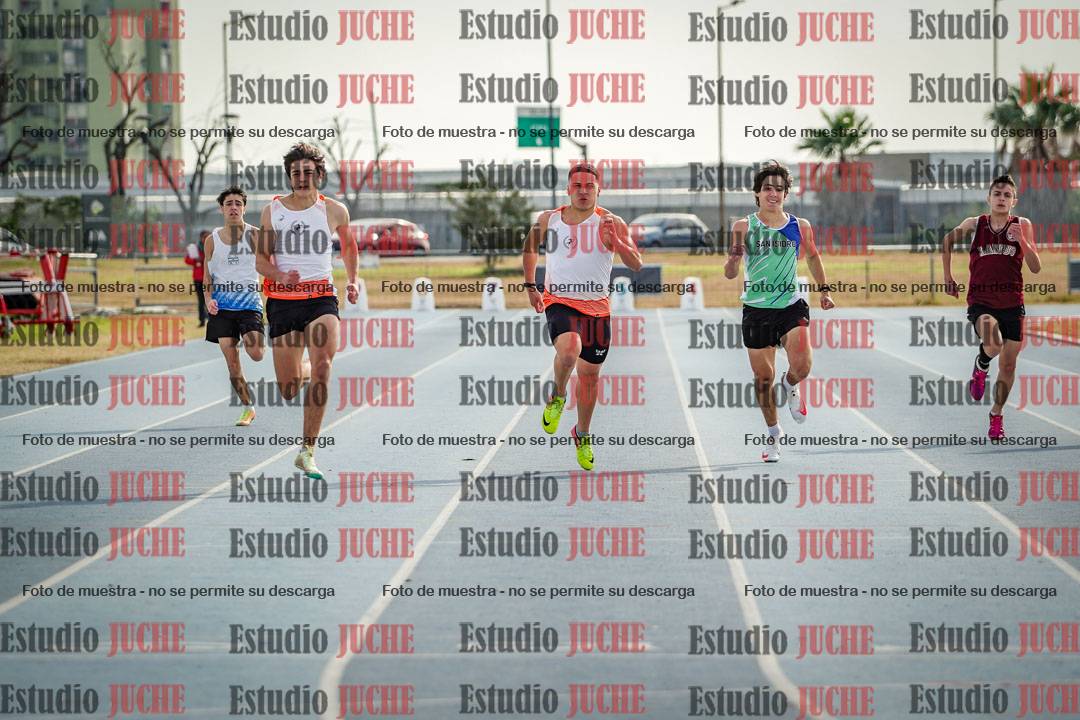 Fotos de los 200 m llanos de varones