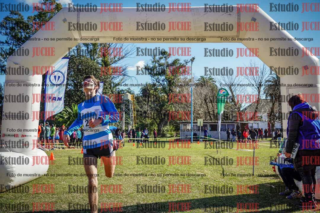Fotos de la llegada del cross de 3000 m
