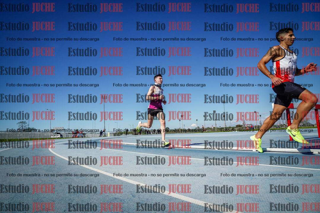 Fotos de los 5000 m llanos de mujeres y varones