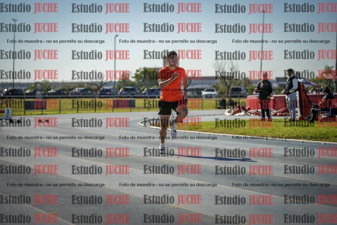 Fotos de los 100 m llanos de varones - decatlón 1