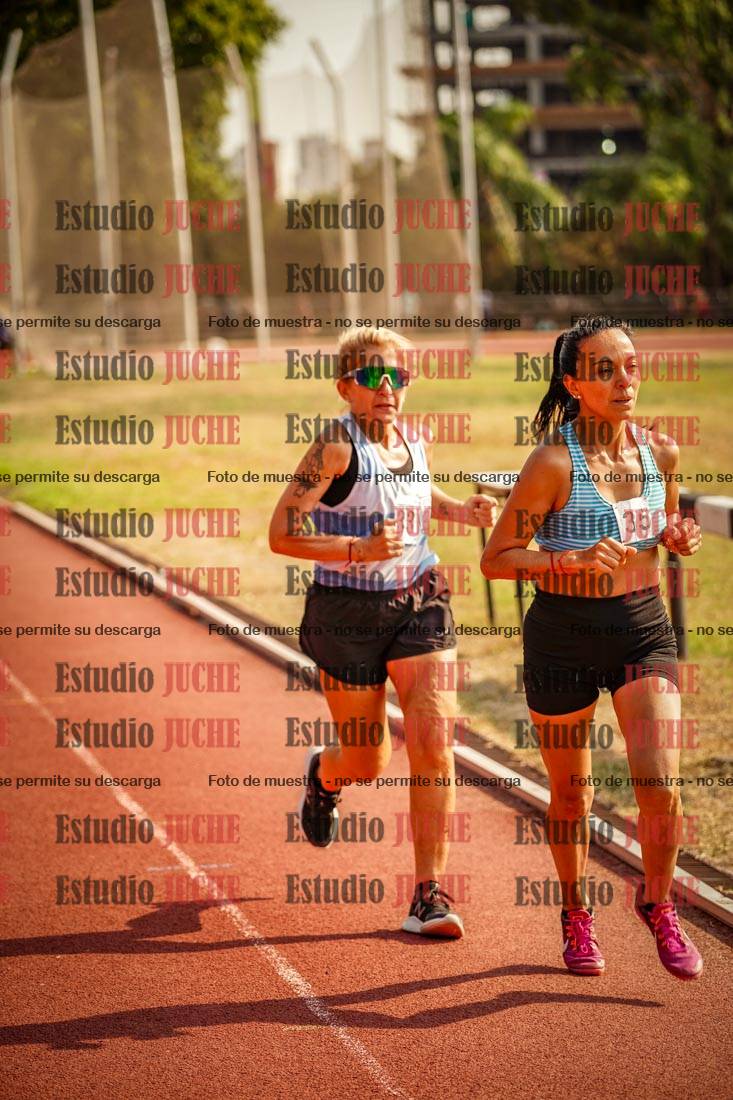 Fotos de los 1500 m llanos de mujeres