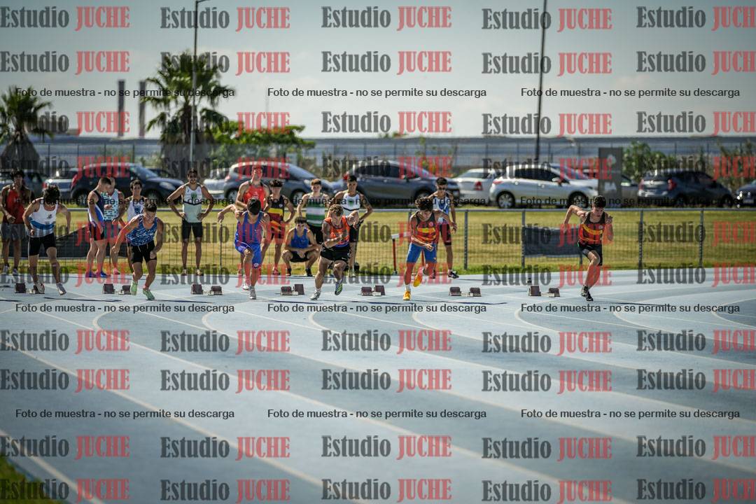Fotos de los 100 m llanos de varones