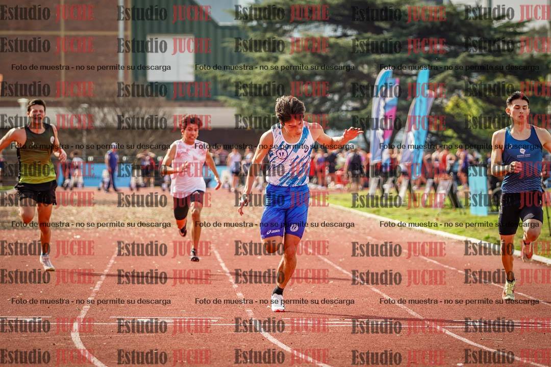 Fotos de los 100 m llanos de varones