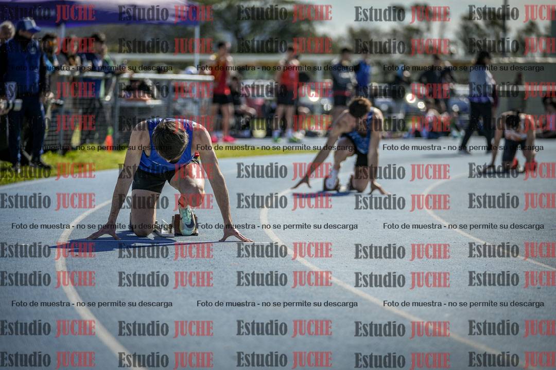Fotos de los 400 m llanos de varones