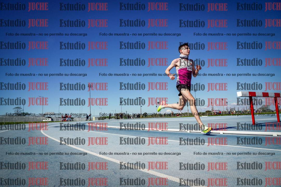 Fotos de los 5000 m llanos de mujeres y varones