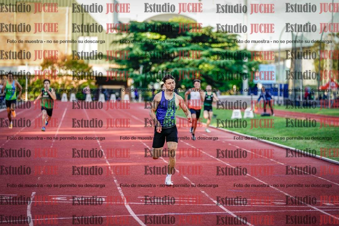 Fotos de los 400 m llanos de varones