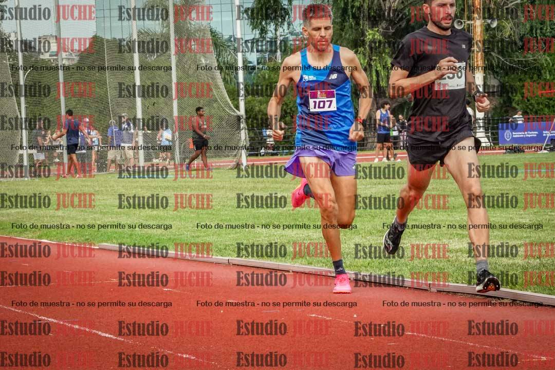 Fotos de los 3000 m llanos de varones