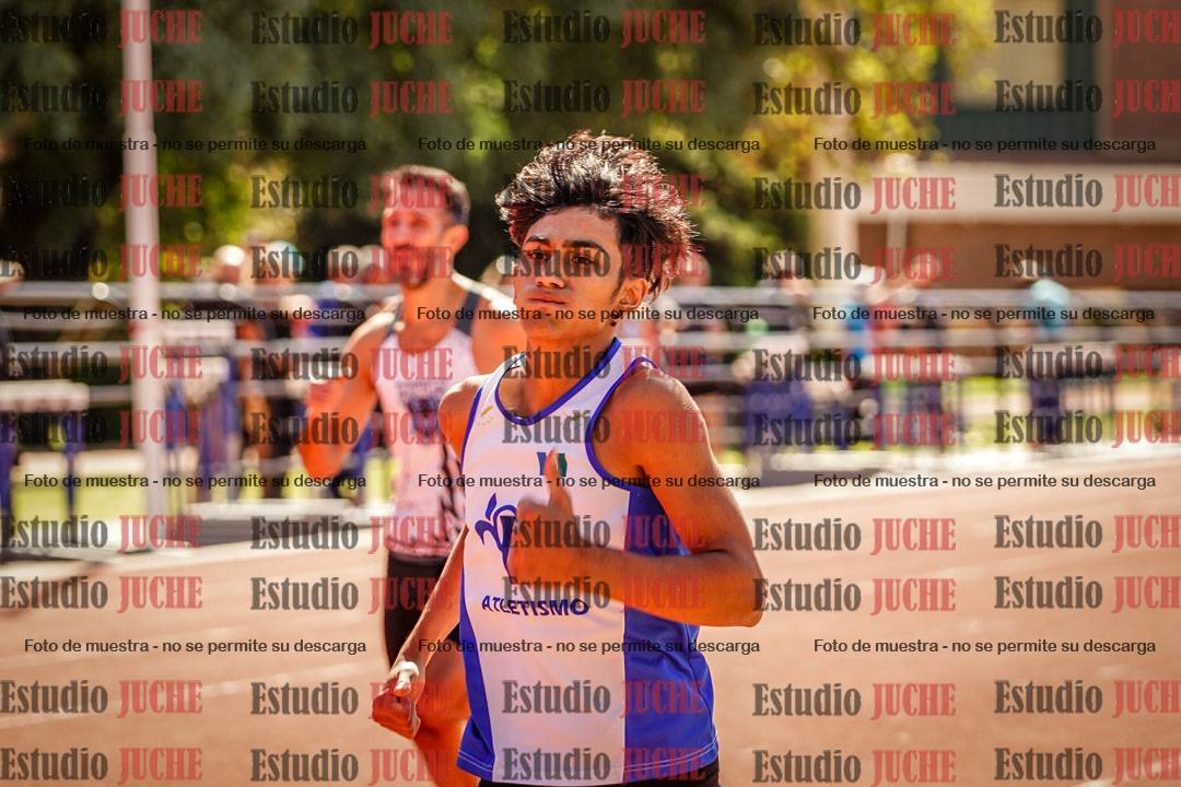 Fotos de los 400 m llanos de varones