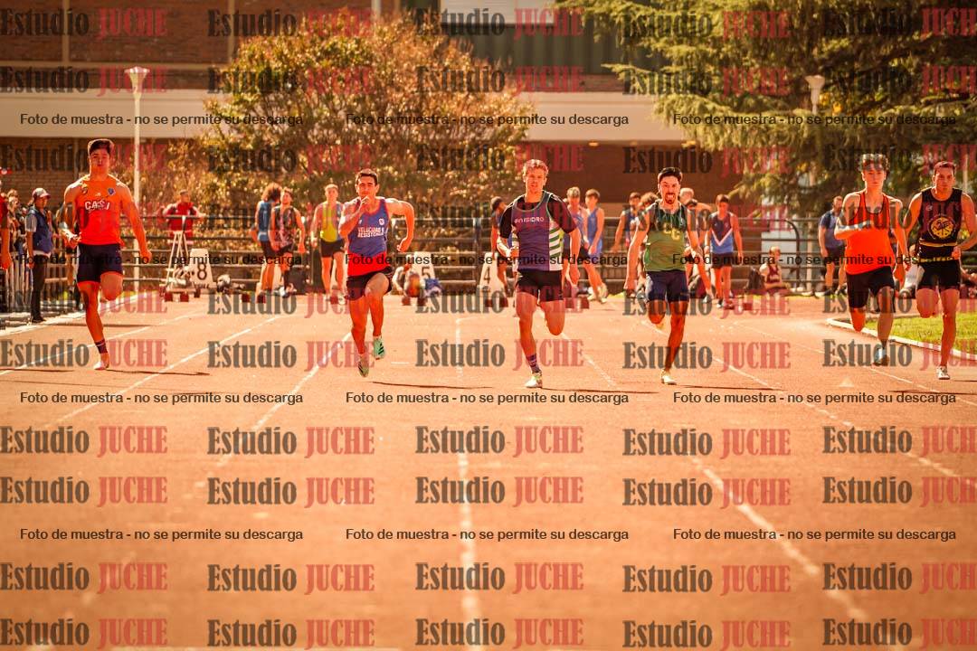 Fotos de los 100 m llanos de varones