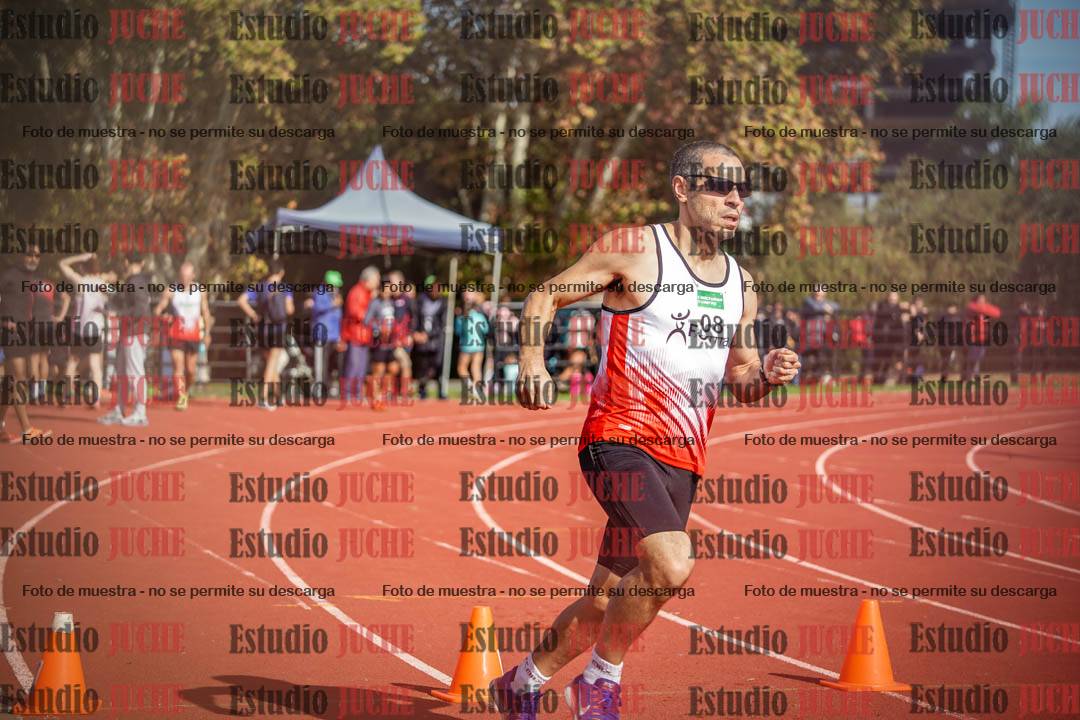Fotos de los 800 m llanos de varones