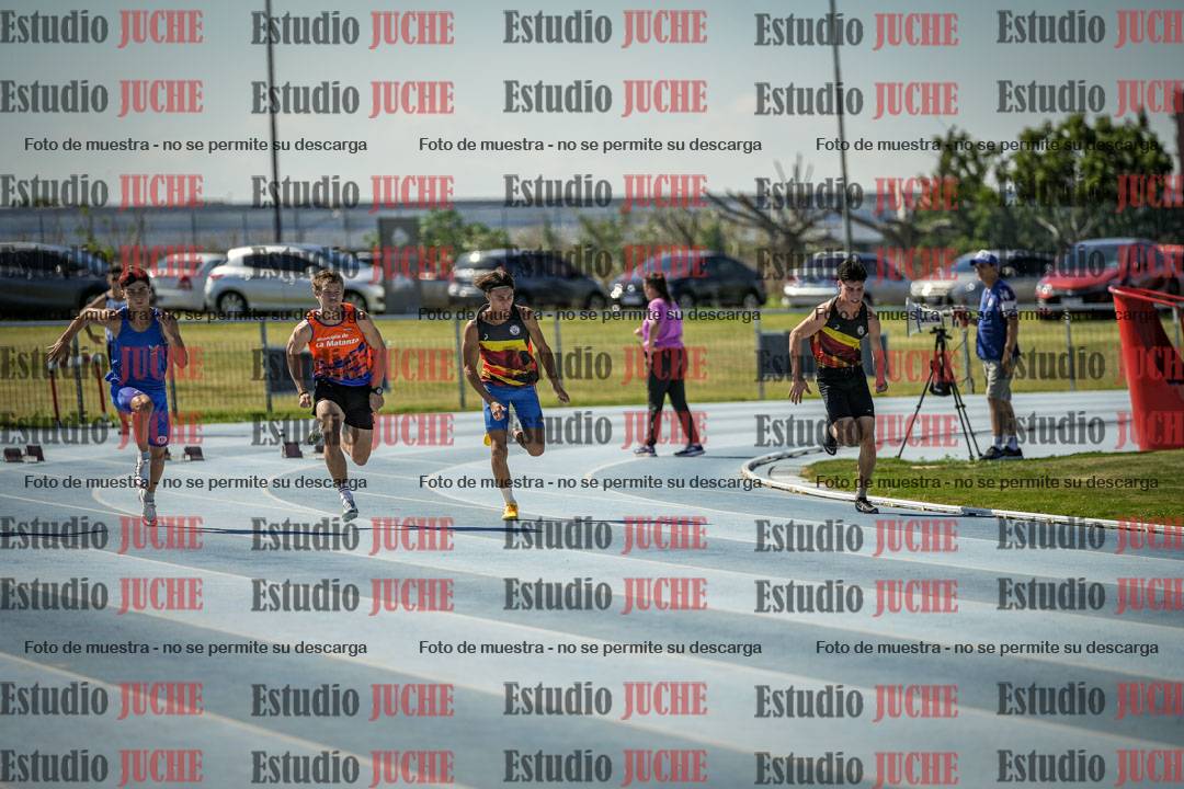 Fotos de los 100 m llanos de varones