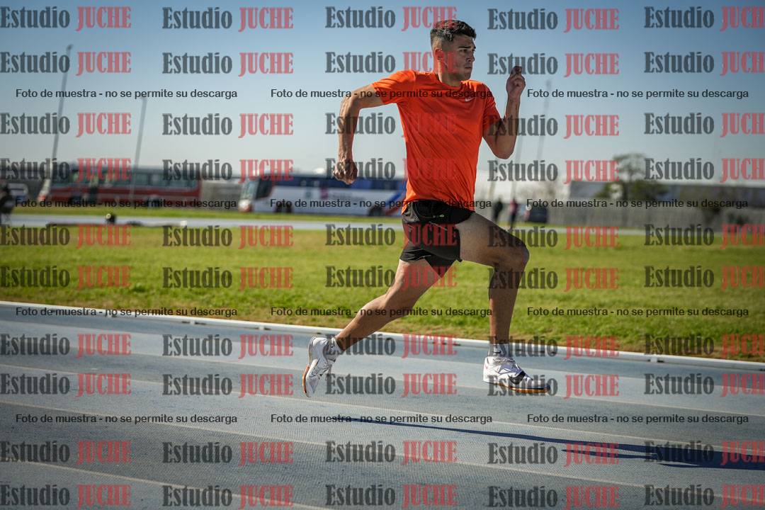 Fotos de los 100 m llanos de varones - decatlón 1