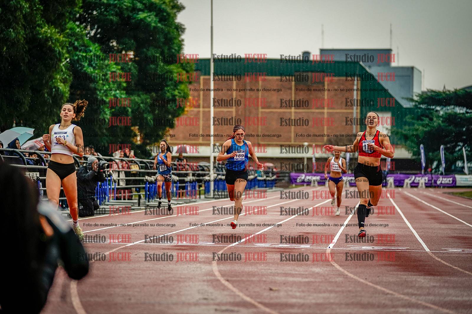 Fotos de los 400 m de mujeres