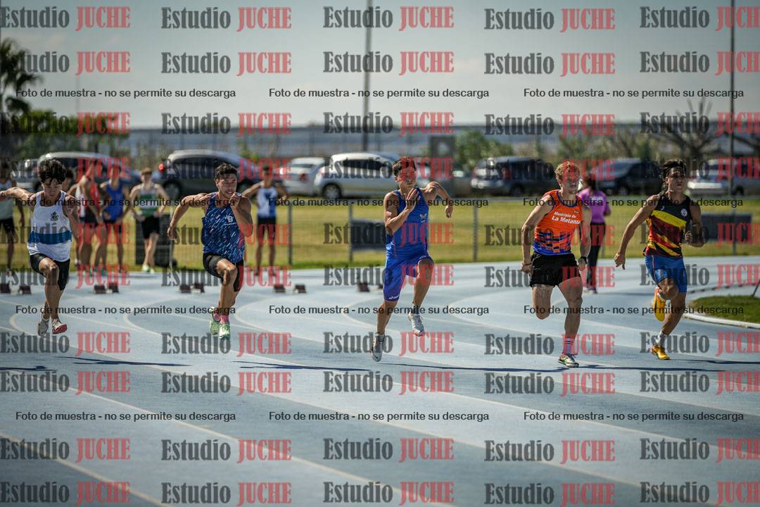 Fotos de los 100 m llanos de varones