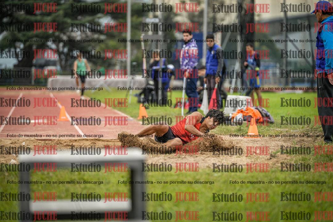 Fotos del salto triple de varones