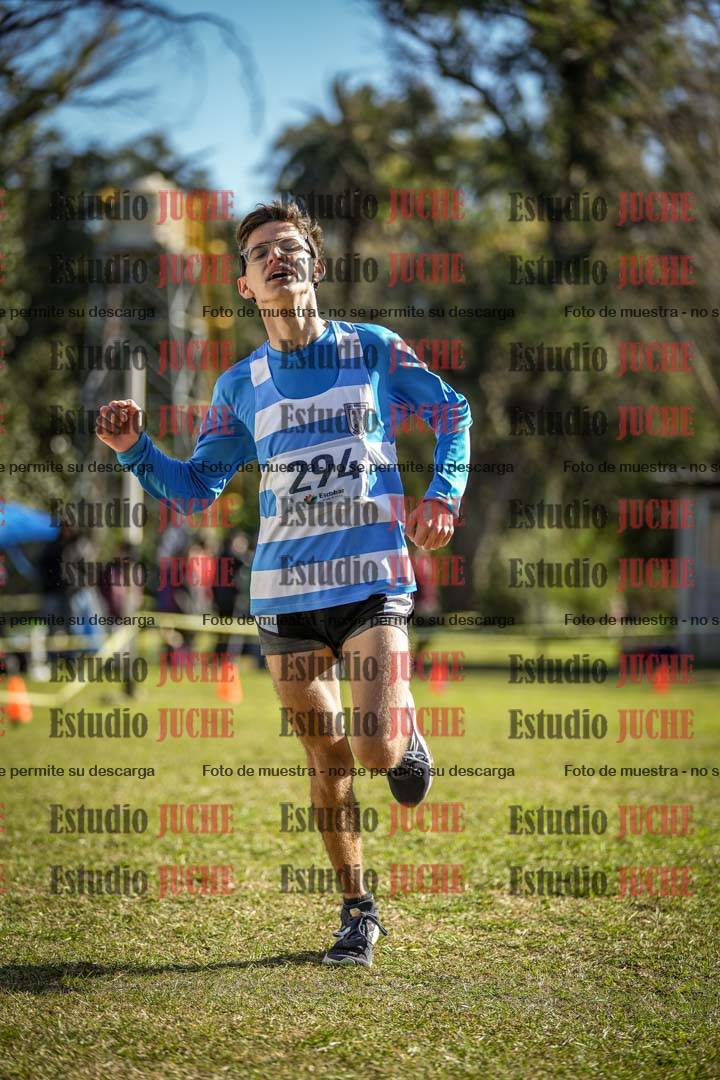 Fotos de la llegada del cross de 3000 m