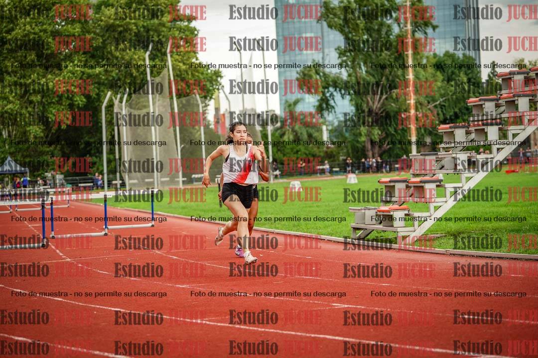 Fotos de los 400 m con vallas de mujeres