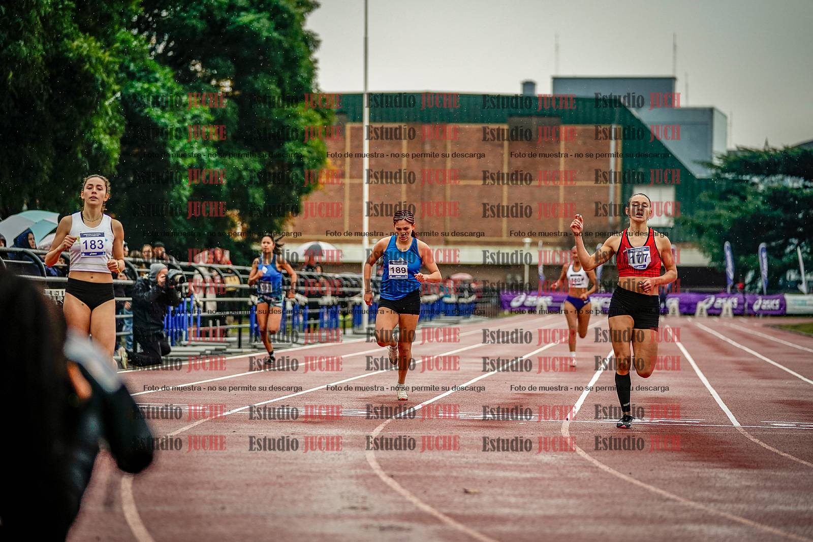 Fotos de los 400 m de mujeres