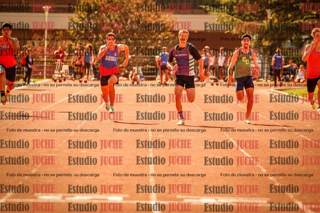 Fotos de los 100 m llanos de varones