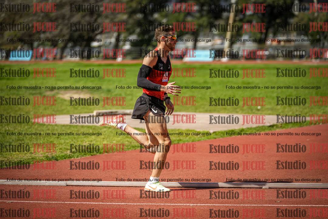 Fotos de los 1500 m llanos de varones