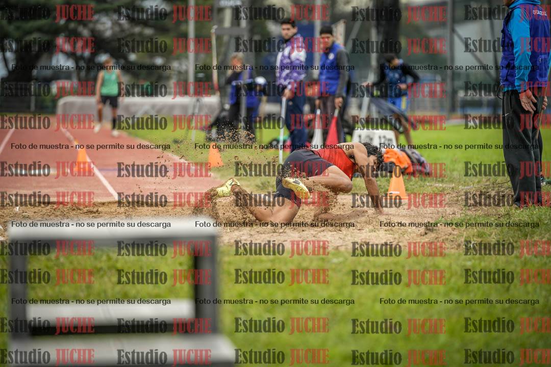 Fotos del salto triple de varones