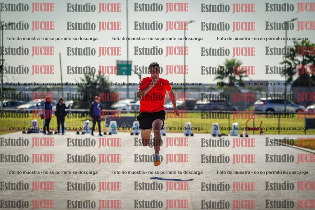 Fotos de los 100 m llanos de varones - decatlón 1