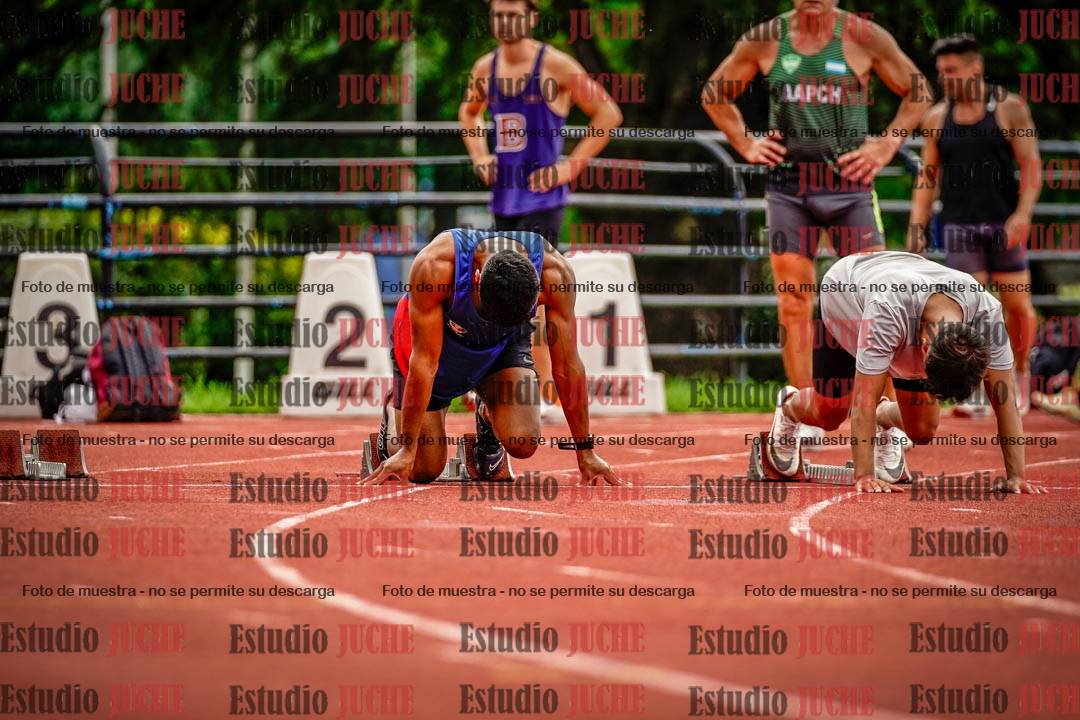 Fotos de los 100 m llanos de varones