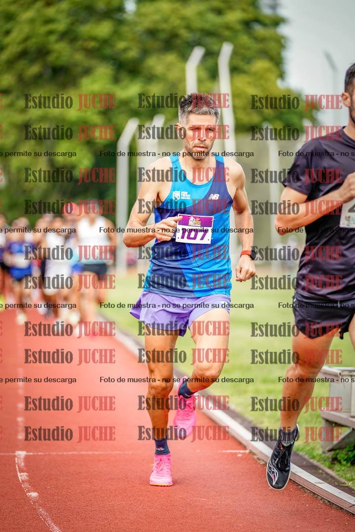 Fotos de los 3000 m llanos de varones
